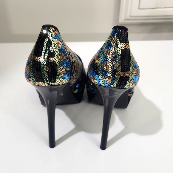 High heels with sequins - Picture 4 of 5